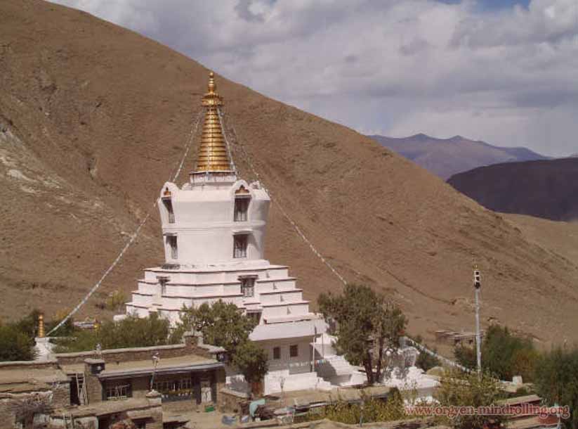 西藏 敏卓林寺 彌勒見解脫大塔